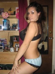 nude teens girl pics in Laredo