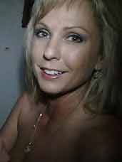 horny wives in Middlesboro seeking men